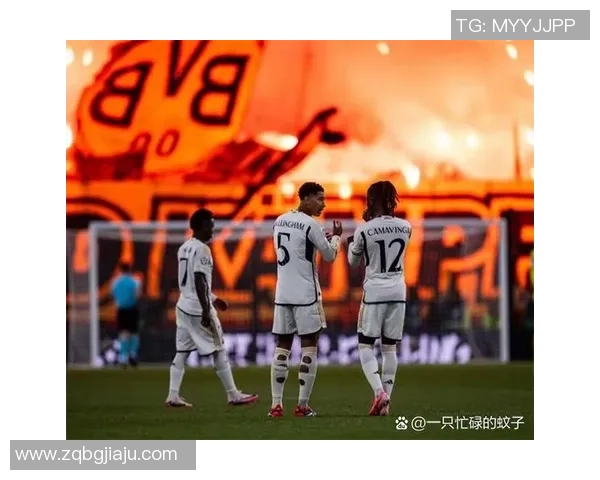 专家深度解析巴黎圣日耳曼对阵皇家马德里的比赛前景与胜负预测