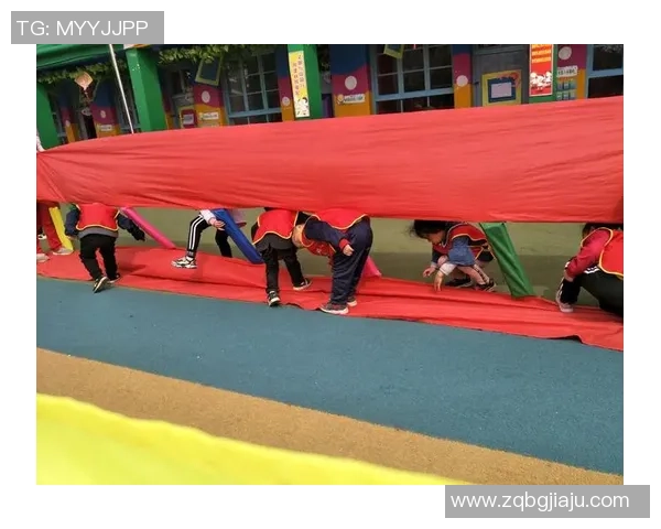 中国足球大胜巴林队七球零封赛场精彩瞬间回顾与分析