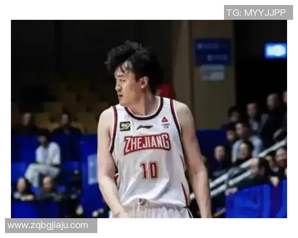 刘泽一的成长之路:从青涩少年到职场精英的蜕变与奋斗故事 刘泽一的成长之路:从青涩少年到职场精英的蜕变与奋斗故事