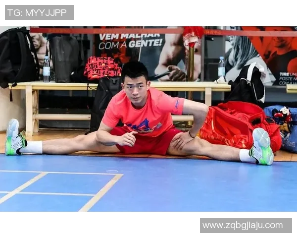 广州羽毛球队与南京羽毛球队赛后复盘团队协作的成功与不足分析 广州羽毛球队与南京羽毛球队赛后复盘团队协作的成功与不足分析